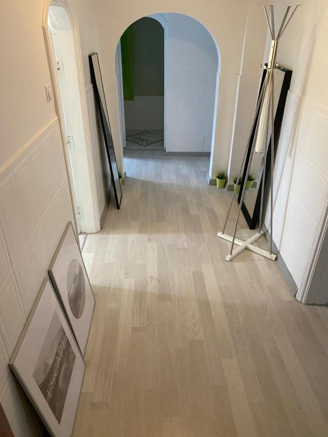 Green Apartment 41 Bucarest Extérieur photo