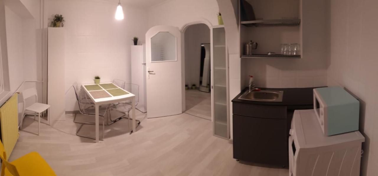 Green Apartment 41 Bucarest Extérieur photo